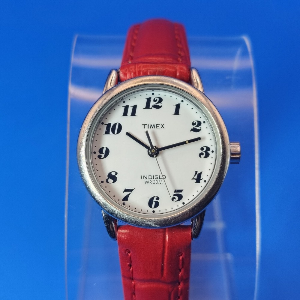 Vintage 2002 Timex Indiglo Classic 25mm Women's Quartz Watch New Leather Strap